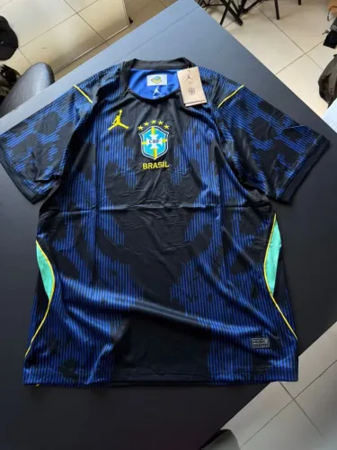 Camisa Brasil Jordan II 2026/27 torcedor Masculina e personalizada ?Neymar JR?