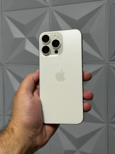 iPhone 15 pro Max branco 256 GB Garantia 6 meses