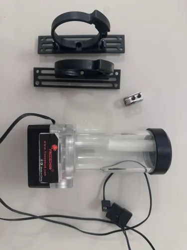 Bomba Freezemod com reservatório para Water Cooler custom
