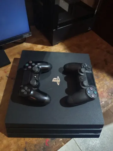PS4 PRO 1TB DESBLOQUEADO