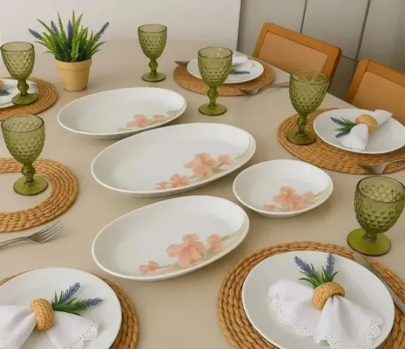 Conjunto de Travessas em Porcelana Vintage