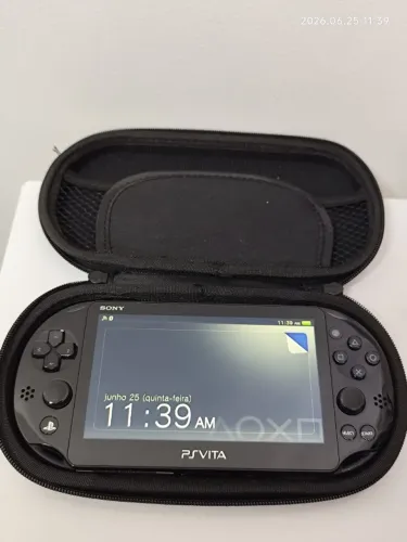 PS Vita Sony Slim 8GB ? Como Novo ? Tudo Incluso ? Maringá