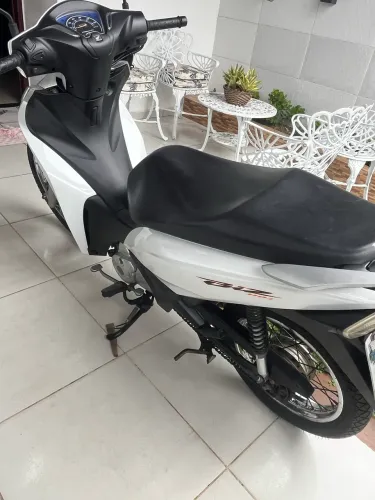 Moto biz 2018 seminova