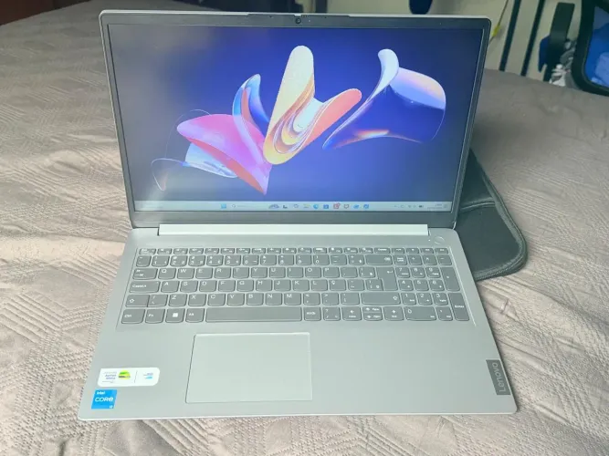 Vende-se notebook lenovo