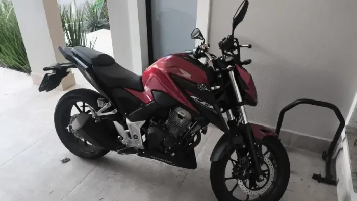 Honda CB300F Twister CBS