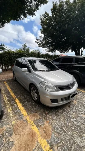 Nissan Tiida SL 1.8/1.8 Flex 16V Mec. 2012