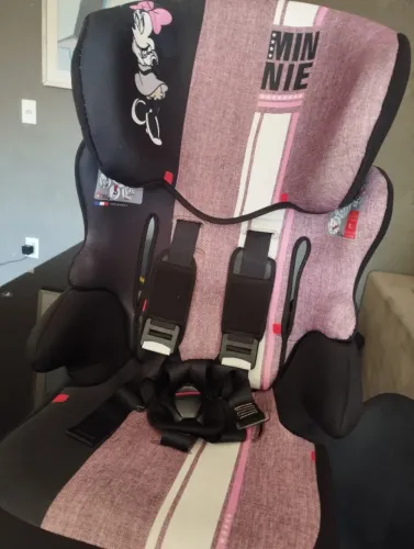 Cadeirinha de carro Minnie