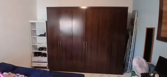 GUARDA ROUPA