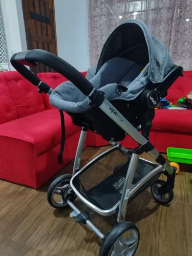 carrinho de bebe Epic Lite Marca Infanti
