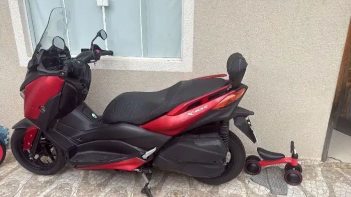 Yamaha Xmax 250