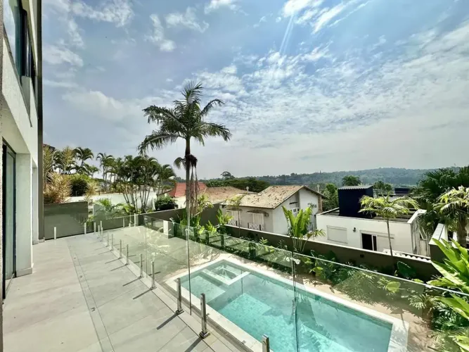Casa nova e moderna 4 suítes, Condomínio São Paulo II - Granja Viana - Cotia - SP