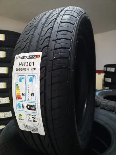 Pneus SpeedMax 205/60 R16