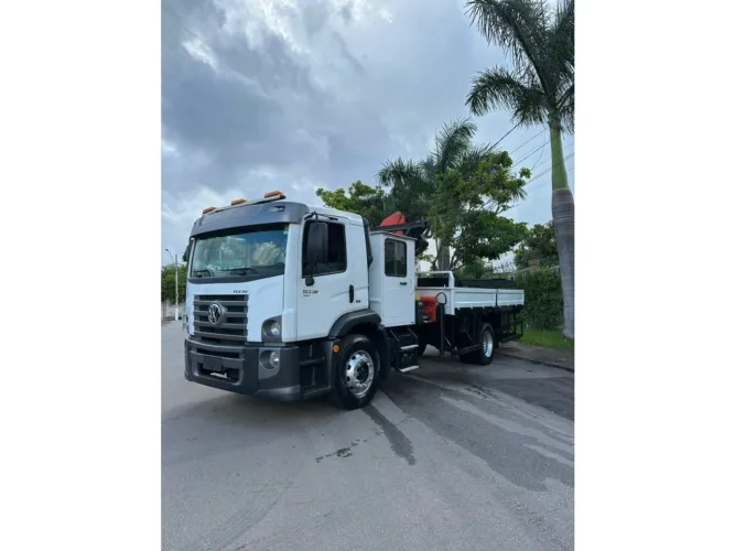 Volkswagen 17.230 2018