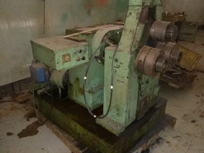 Calandra, viradeira, furadeira radial