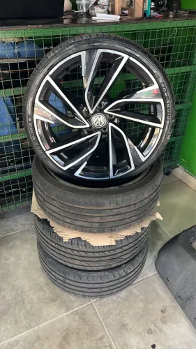Rodas aro 18 golf mk7