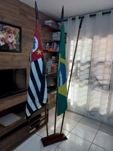 Suporte para bandeiras