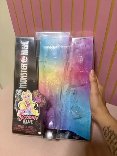 Caixa Monstrr High Lagoona Core Refresh 1