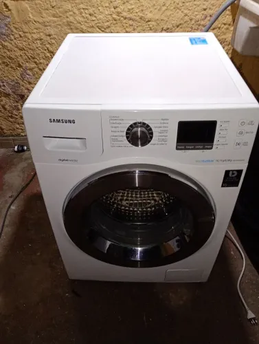 Lava e seca Samsung 10 kg higienizada Suzano