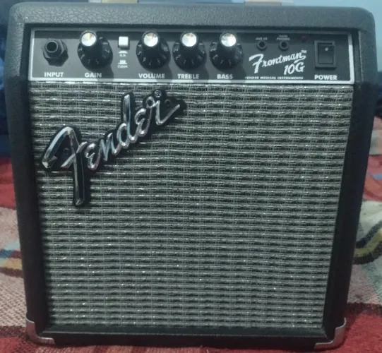 Amplificador de Guitarra Fender Frontman 10G