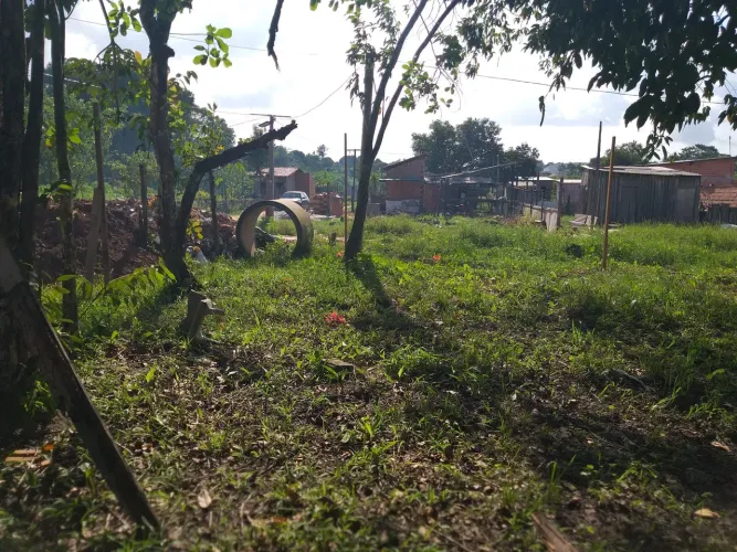 Vende-se um Terreno em Marituba Centro