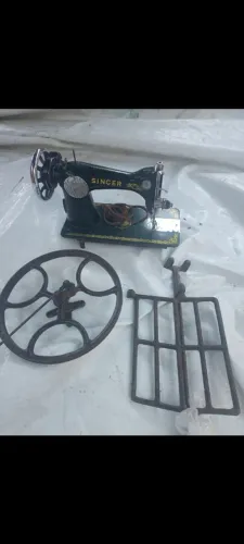 VENDO ESTA MÁQUINA DE COSTURA SINGER