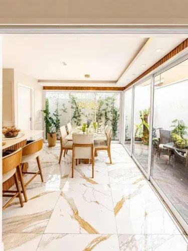 Sobrado em Condomínio Fechado com 2 dormitórios / 75 m² por R$ 750.000,00 - Jardim Carlos
