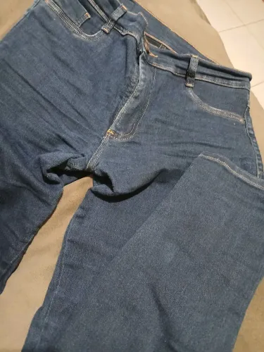 Calça jeans feminina 
