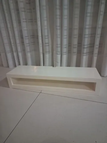 Nicho de parede branco