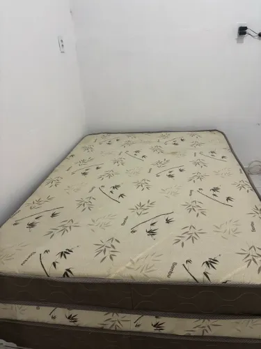 Cama Semi-nova