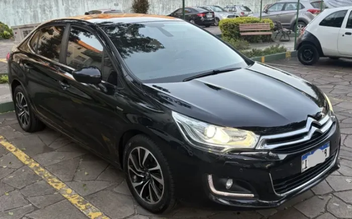Citroen C4 Lounge Exclusive 1.6 Turbo Flex Aut. 2018