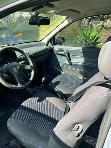 Chevrolet Corsa Pick-up Std/ Rodeio 1.6 MPFI 2003