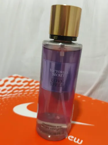 BODY SPLASH VITÓRIA SECRET LOVE SPELL ORIGINAL NOVO