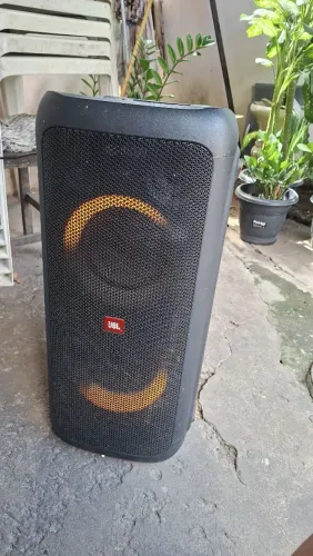 JBL Partybox 200
