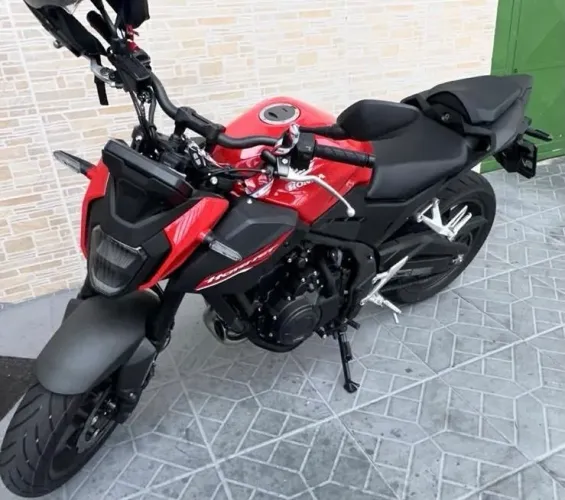 Honda CB 500 HORNET 2026