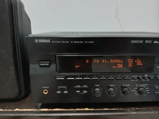 Receiver Yamaha - RXV-995