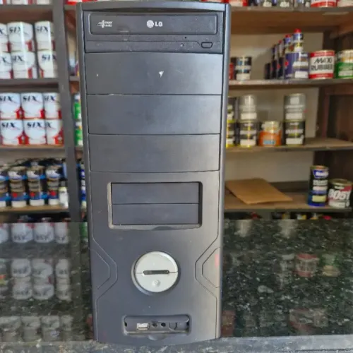 Computador AMD Sempron 4GB DDR3 com Gabinete - Testado e Funcionando
