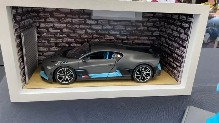 Garagem para miniaturas 1/18 - 1/24