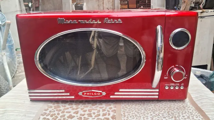 Forno de micro-ondas Philco