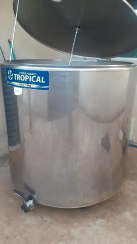 Vendo resfriado de leite de 1000 lts