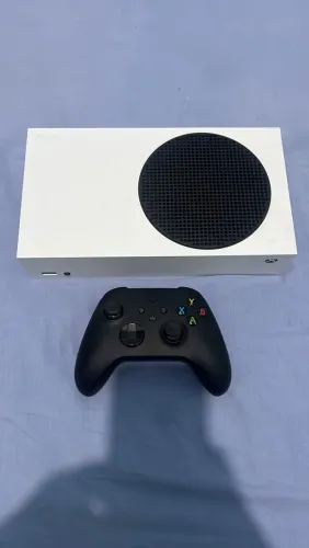 VENDO OU TROCO XBOX SERIS S
