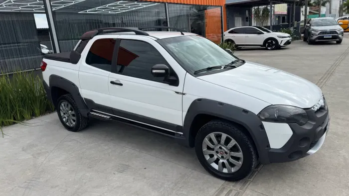 Fiat Strada Adv.1.8 16V Dualogic Flex CD 2015