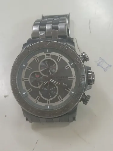Vendo lindo relógio técnico,legaci,bem conservado e pouco tempo de uso