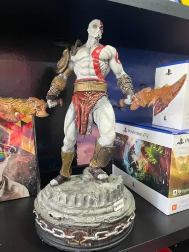 Kratos - Estátua 