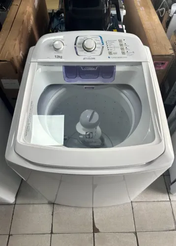 Máquina de lavar roupa 
