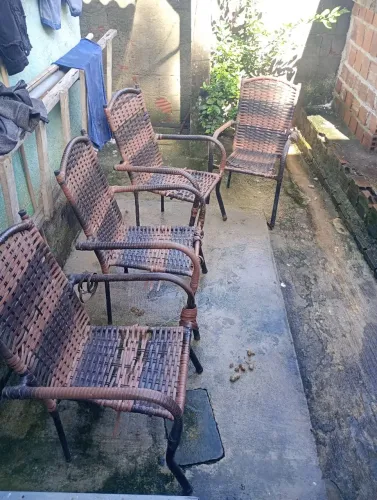 4 cadeiras de terraço mas centro pra vende