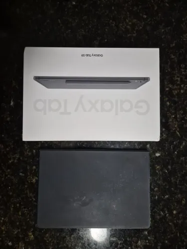 Tablet Samsung Galaxy Tab S9 - 256GB - Com Capa Teclado e S Pen