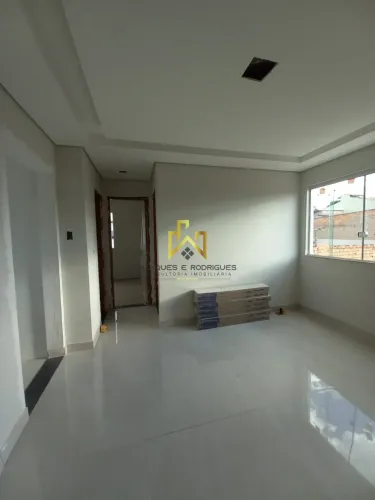 Apartamento tipo à venda no Bairro Santa Mônica.