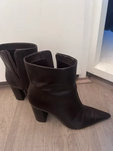 Bota Arezzo