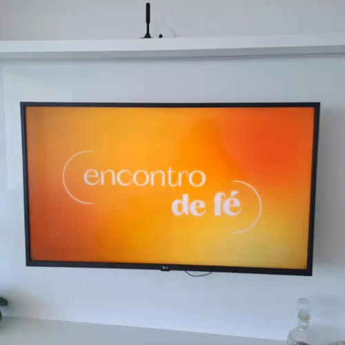 Smart TV LG 43 "--  Sem defeito!