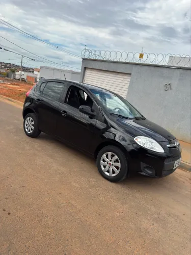 Fiat Palio Attractive 1.0 EVO Fire Flex 8V 5P 2015